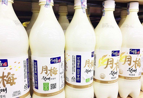 Cách uống rượu gạo makgeolli như người Hàn 